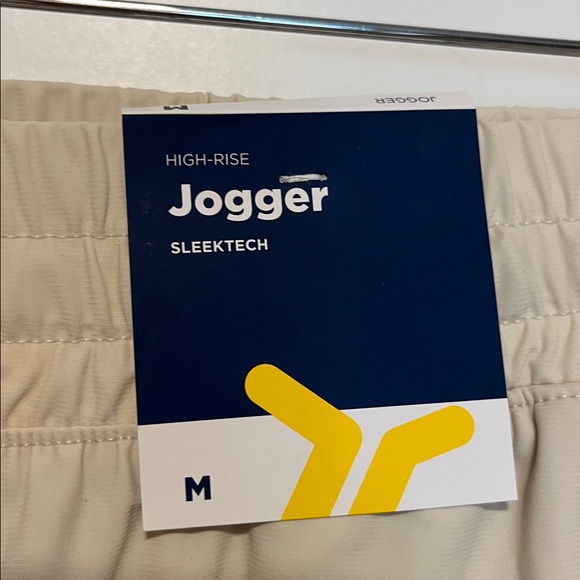 Old Navy High-Waisted Sleektech Joggers in Wishbone - Picture 3 of 6